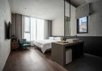 Xichuan Xinglu (Taoxichuan Cultural and Creative Block) Hotels in People Square/Tao Yang Alley