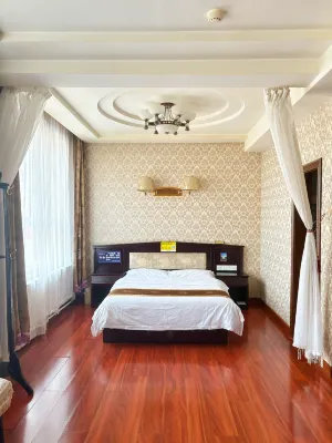Huifeng Hotel, Urad Zhongqi Hotels in Mittleres Urad-Banner