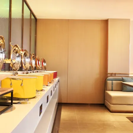 Nanzhao Milan Hotel