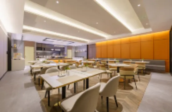 如家精選酒店（大連華南廣場萬象滙店）