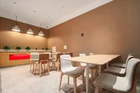 Shilou Huanghe Business Hotel Hotel a Shilou