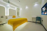Yuman Boutique Stay (West Street Kaiyuan Temple)