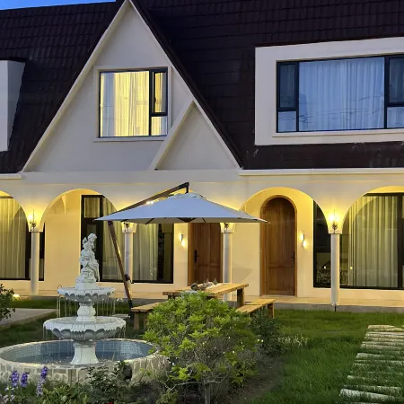 Yanlanli Vacilando | Designer Resort Garden Homestay (Tekes Bagua City)