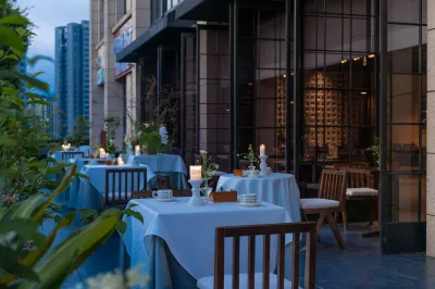 Yunjia Hotel Отели рядом с достопримечательностью «Печальский парк»