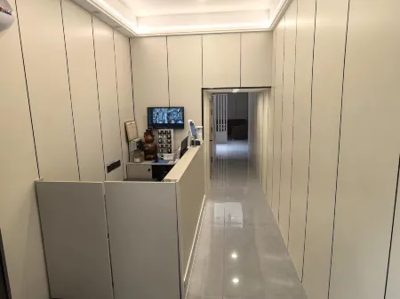 Lianju Apartment Отели рядом с достопримечательностью «Глобальный автомобильный пассажирский станция Ляо Ляо»