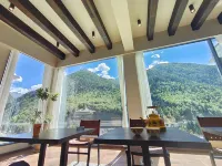 Songgema Snow Nest hotel（Close to Mount Siguniang Scenic Area） - baru