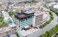 Kangba Hot Spring Hotel - Hot Springs