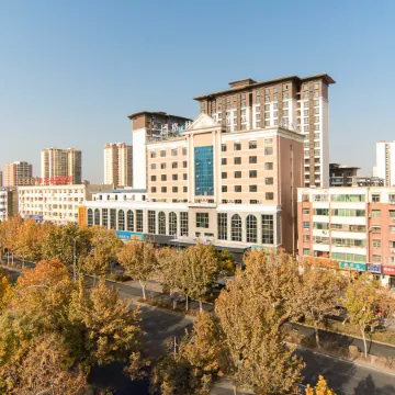 Greentown Hotel (Aksu Jinhuan Plaza Branch)