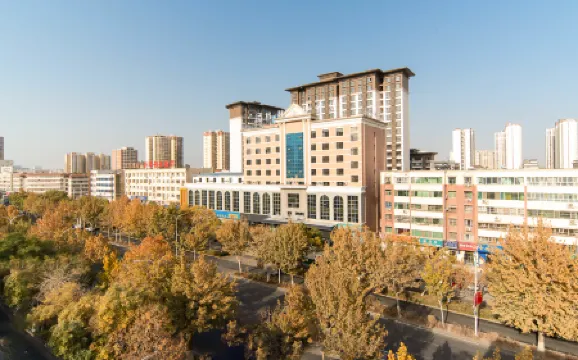 Greentown Hotel (Aksu Jinhuan Plaza Branch)