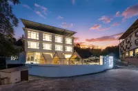 碧峯峽金山閣パンダ民宿 のホテル