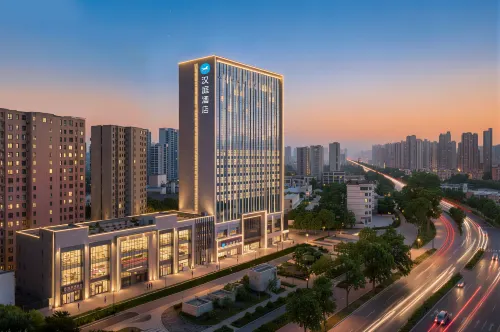 Hanting Hotel (Xianyang Fenghe Forest Park Metro Station Branch)