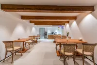 Ye Xu | First-line sea view | Designer vacation accommodation with mountain and sea view pool