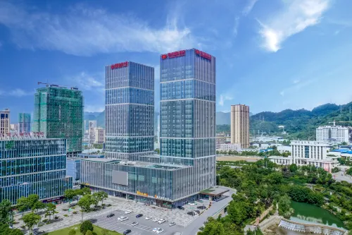 Xiangxi Yangguang International Hotel Hotels in Jishou