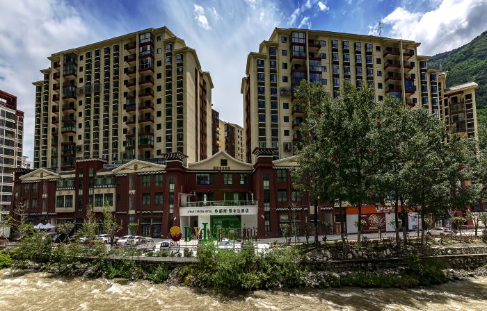 Kangding Liwan Yabuda Hotel