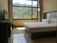 Laiyuan Ailing Farmhouse