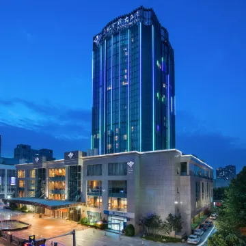 Empark Grand Hotel Hotel berhampiran Tasik Yanming