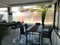 Embassy Hotel - breakfast