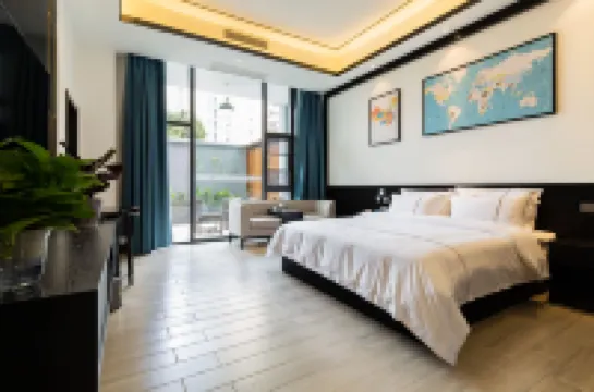 Yunti Hotel (Mengzi People's Hospital)