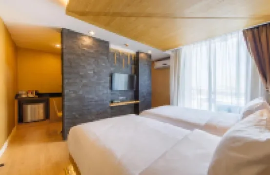 เซนนิค โฮเทล กรุงเทพ โรงแรมใกล้ริมแม่น้ำ