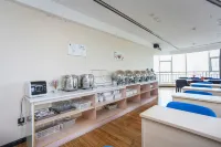 Huahai Holiday Hotel
