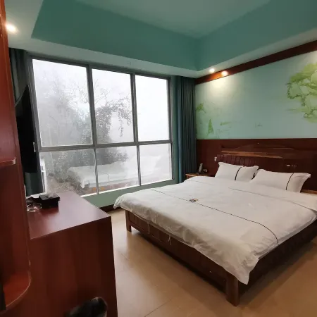 Tianlushan Hotel