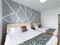 三亚宜居海景度假公寓 - 蓝色四室一厅套房