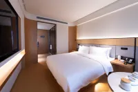 JI Hotel (Wuhan University Jiedaokou Subway Station) - 3-Star