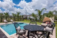 Encore Resort at Reunion - Pools