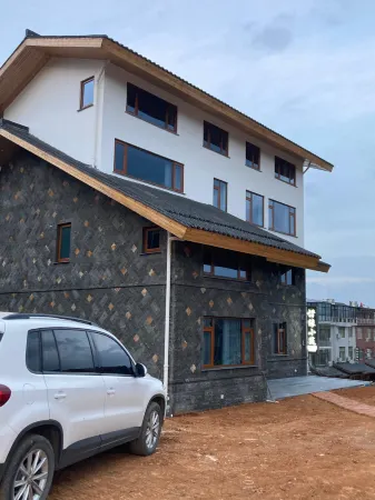 Xi Yuan Homestay Отели рядом с достопримечательностью «Wulongxia Scenic Area»