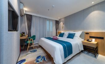 Wanye Hotel (Shenzhen Dongmen Pedestrian Street Sunbu Subway Station)