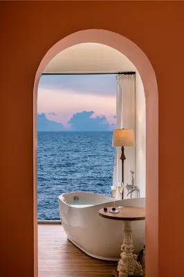 Qvilla HAJANA