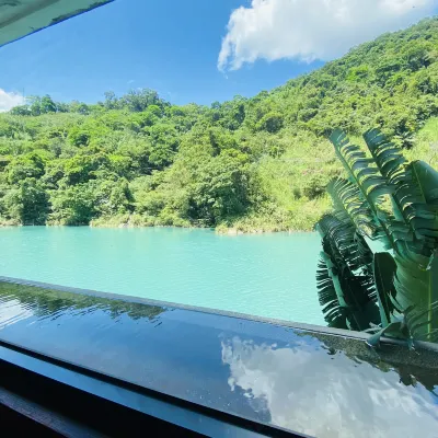 Volando Urai Spring Spa & Resort Hotels near Atangge Hot Spring