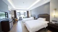 Yulongwan International Hotel (Jinzhai Tiantangzhai Branch) - Parkplatz