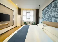 Jianju Guesthouse Hotels near Tusi Palace