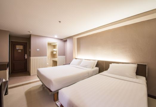 3. 방콕 시티 스위..