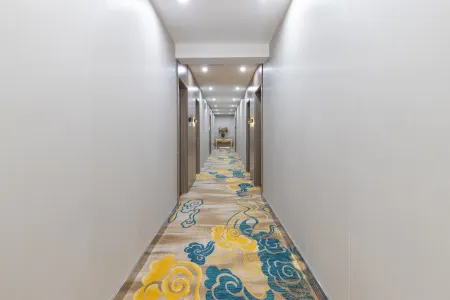 Wanjiadenghuo Hotel Suzhou Guanqian Street Subway Station