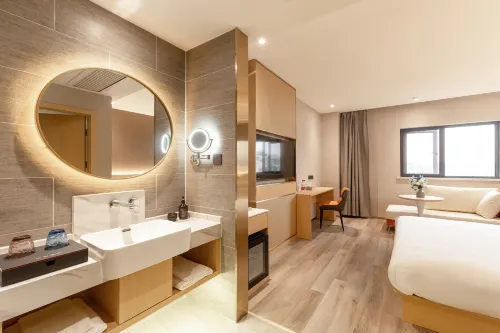 Flower Season Hotel (Nanjing Confucius Temple Pingjiangfu Road Shop) - Pet friendly