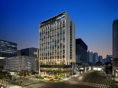 Gravity Josun Seoul Pangyo, Autograph Collection