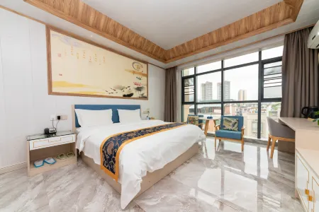 Haoting Hotel Отели рядом с достопримечательностью «Ancient Buddha Rock Cave»