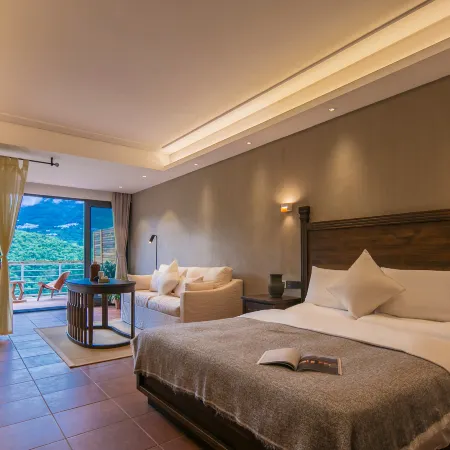Guming's Nest Mid-Levels Hotel