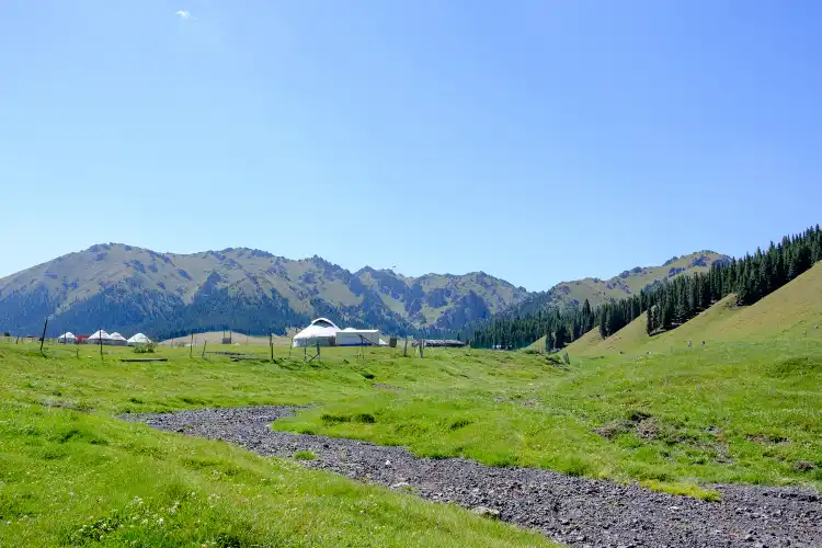Hotels With Breakfast in Xinjiang, China