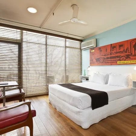 Tolarno Hotel