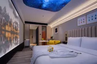 FUNGEE Hotel Changsha IFS, No.236 Jianxiang Rd, Changsha