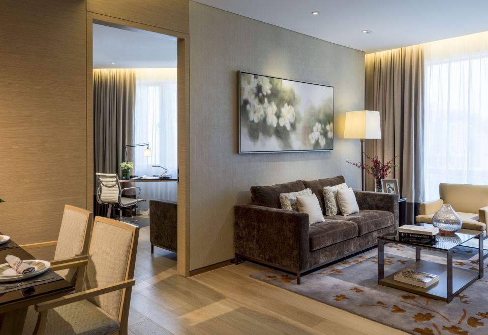 3. 프레이저 스위트..