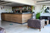 Mimoza Beach Hotel - bar