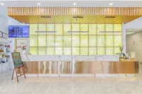 Xinghe Hotel (Langfang Exhibition Center New Century Middle School)