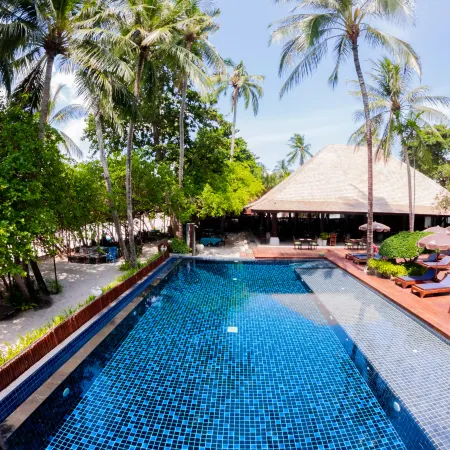 J4 Samui Hotel