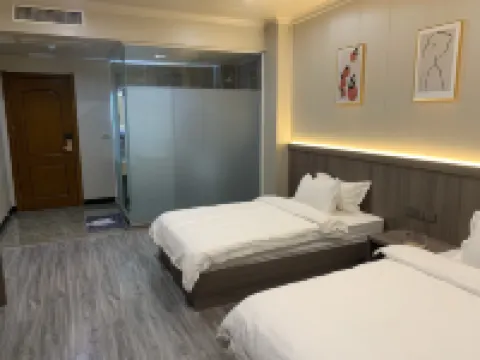 Zhouzhi Qi'an Collection Hotel Hotels near Zhouzhi Old Country