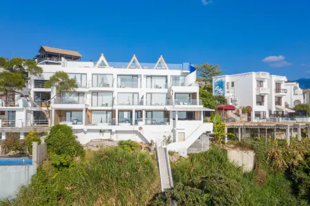 Miyue ·Shenzhen Positano Cliff Seaview Beauty Hotel Отели рядом с достопримечательностью «Dapeng Ancient City»