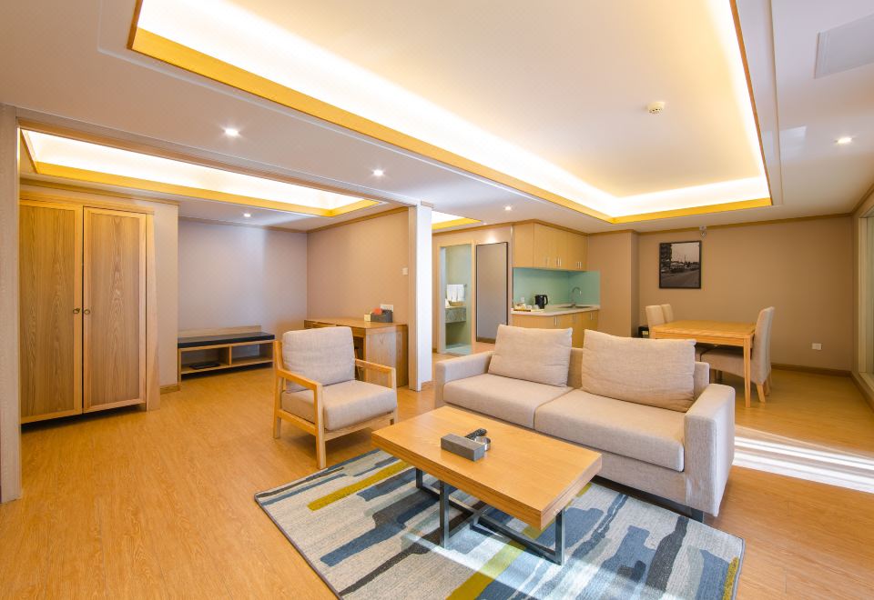 대련 중산 광장 야경